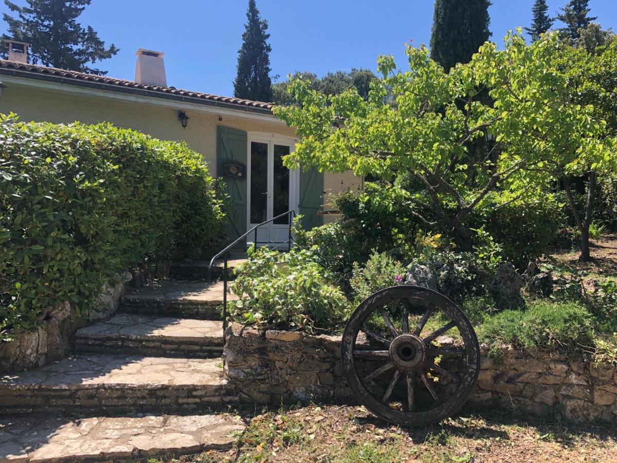 Crazy Foxy Retreats Bed & Breakfast Fox-Amphoux Exterior photo