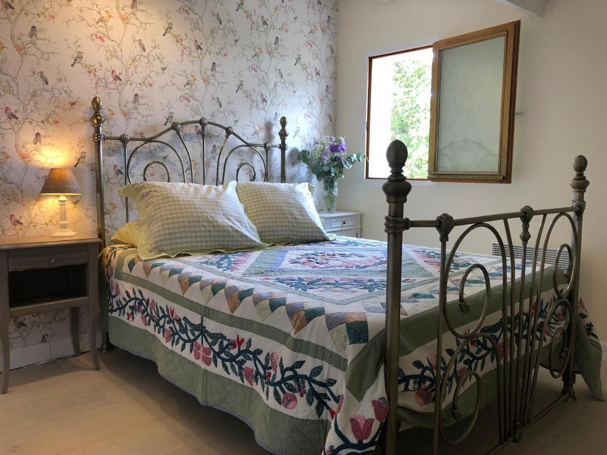 Crazy Foxy Retreats Bed & Breakfast Fox-Amphoux Exterior photo